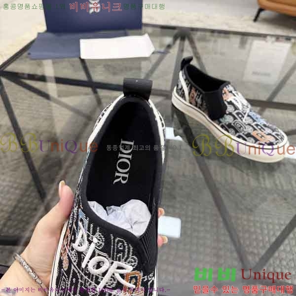 ���� ��* ������ DR990648-3
