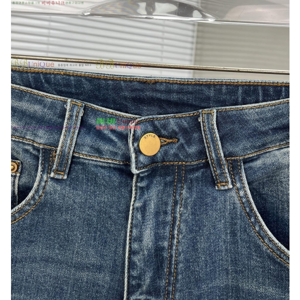 ���� ũ������ û���� CH583677