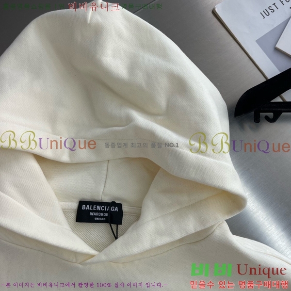 ���� �߷��þư� �ĵ�Ƽ BA546821-2