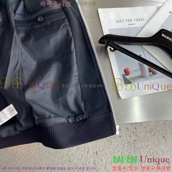 ���� ���ڷ� ��ġ�ڸ� ��Ʈ BC674382-1
