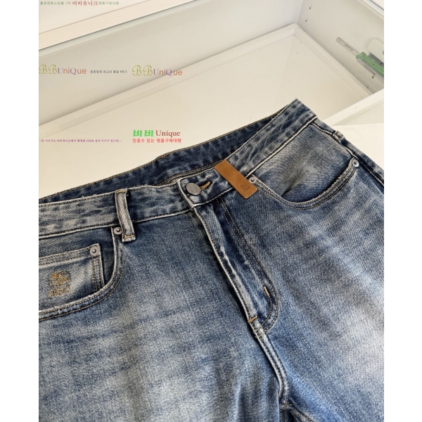 ���� ���ڷ� ��ġ�ڸ� û���� BC247586