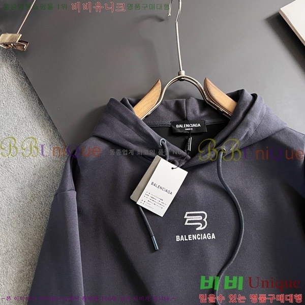 ���� �߷��þư� �ĵ�Ƽ BA546392