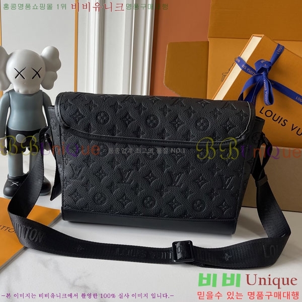 ����*�� Courrier ũ�ν��� M28781-001